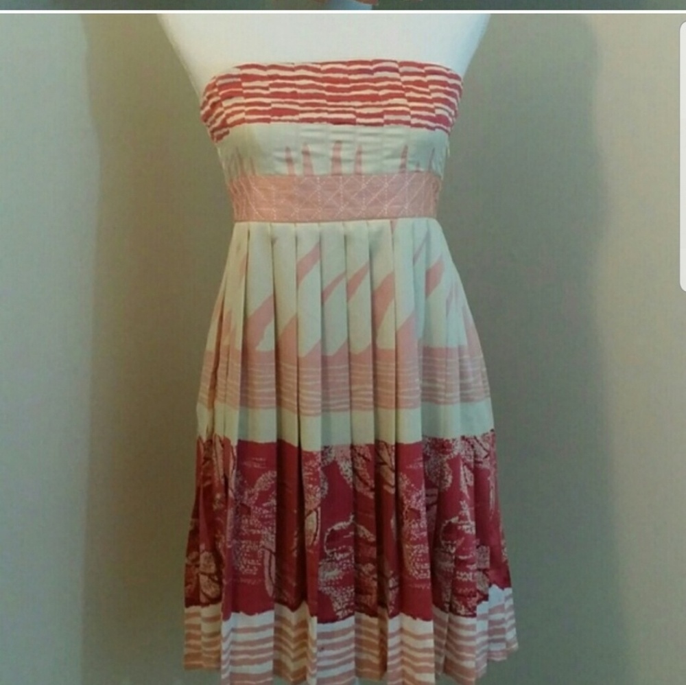 🌻 max rave • pleated strapless dress